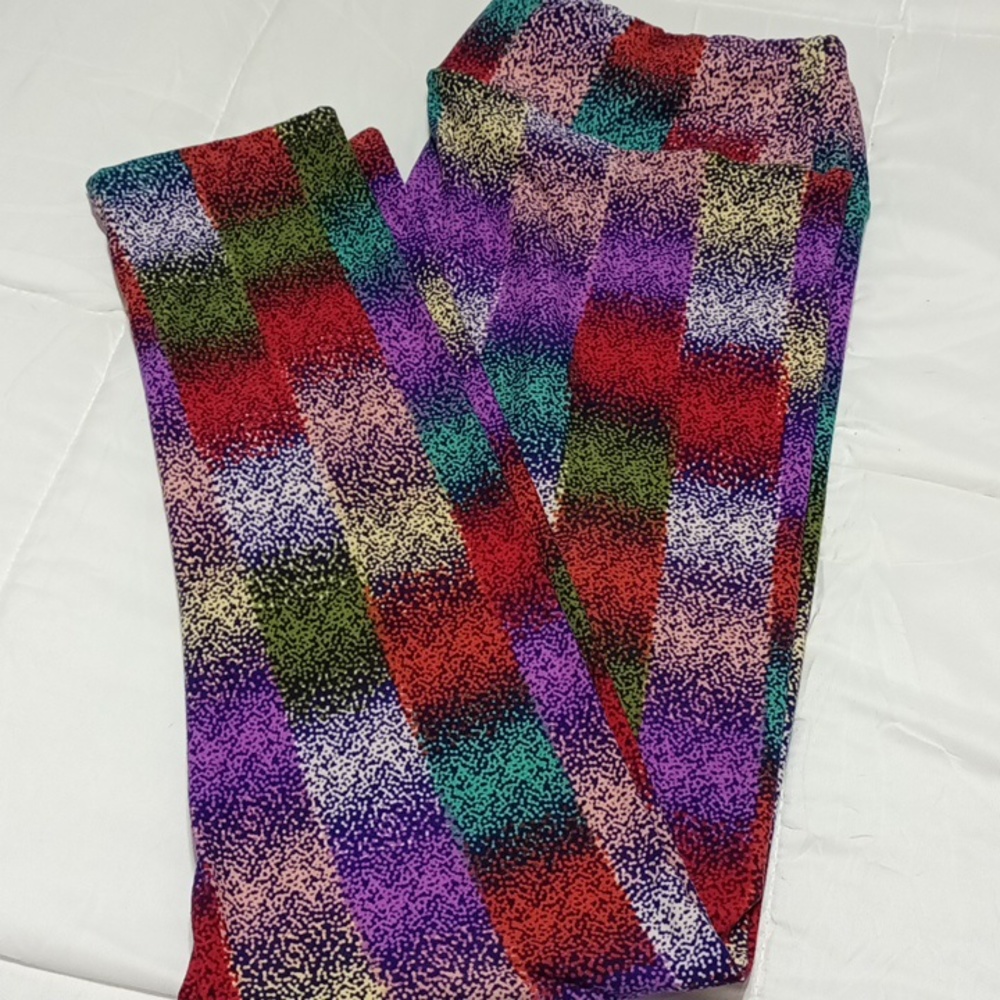 LuLaRoe TC multicolored gradient design leggings